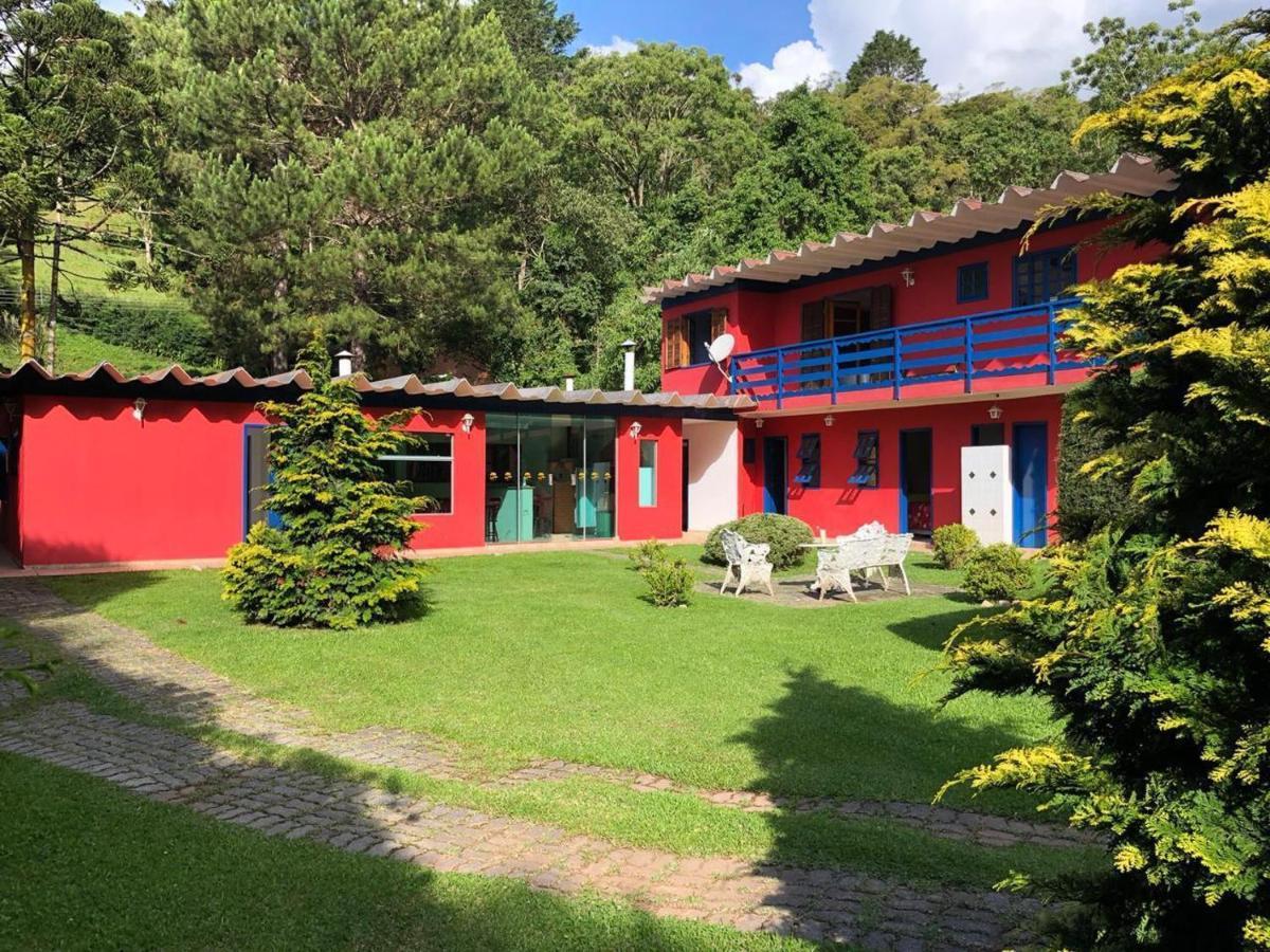 Colinas Capivari Suites Campos do Jordão Екстериор снимка